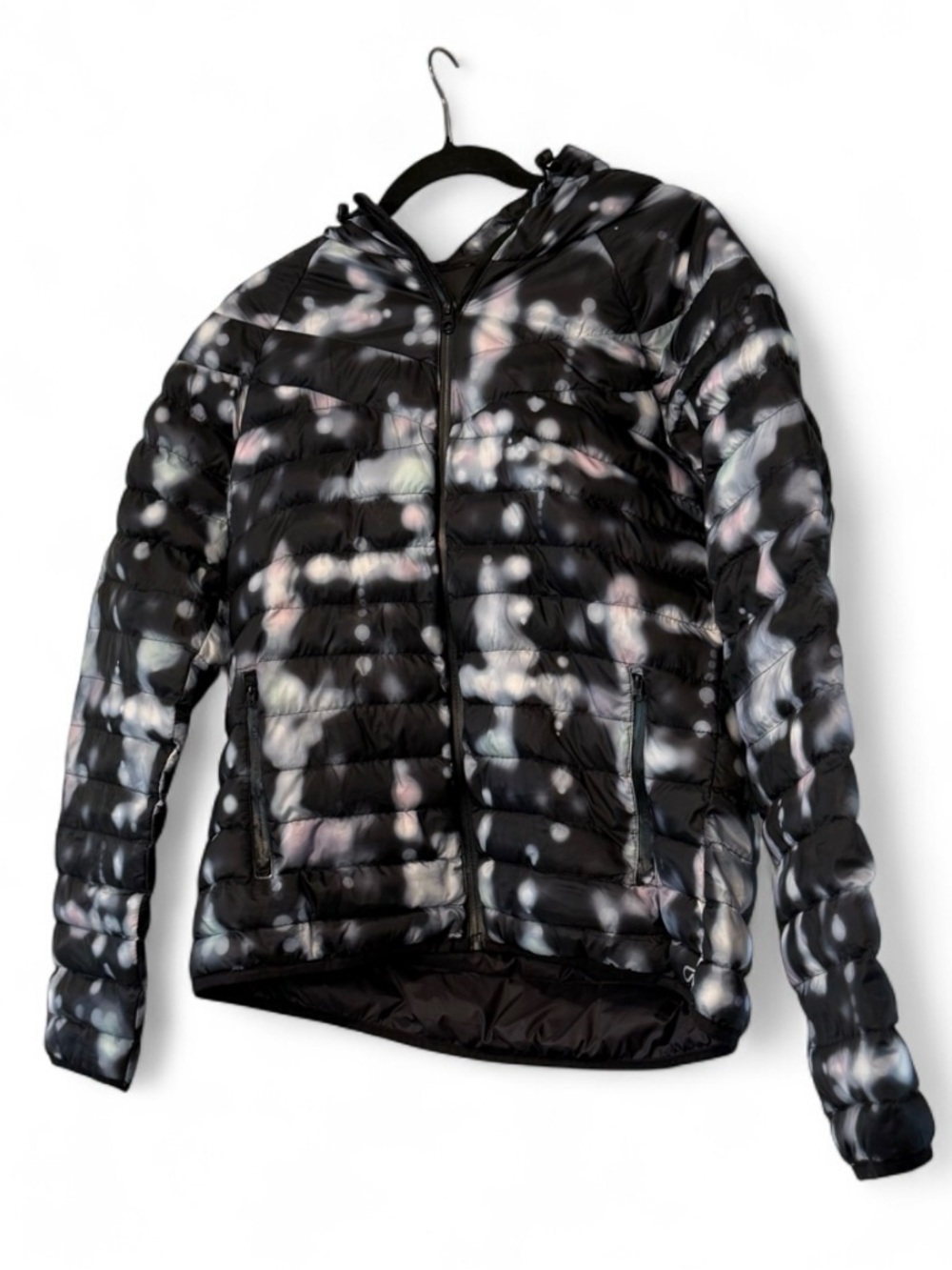 GapFit PrimaLoft Lightweight Puffer Jacket Women L Black Tie Dye Hooded Padded